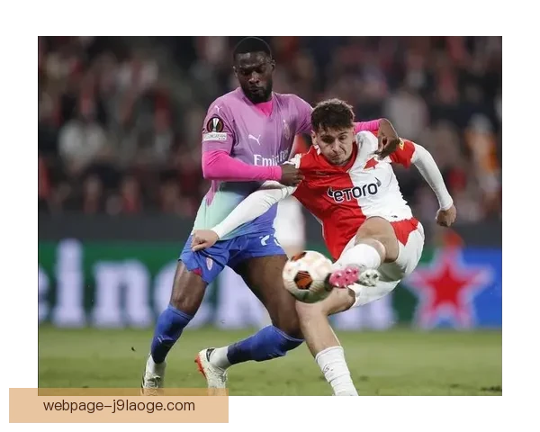 罗马欧联杯主场2-1力克AC米兰成功晋级 展现强大竞争力